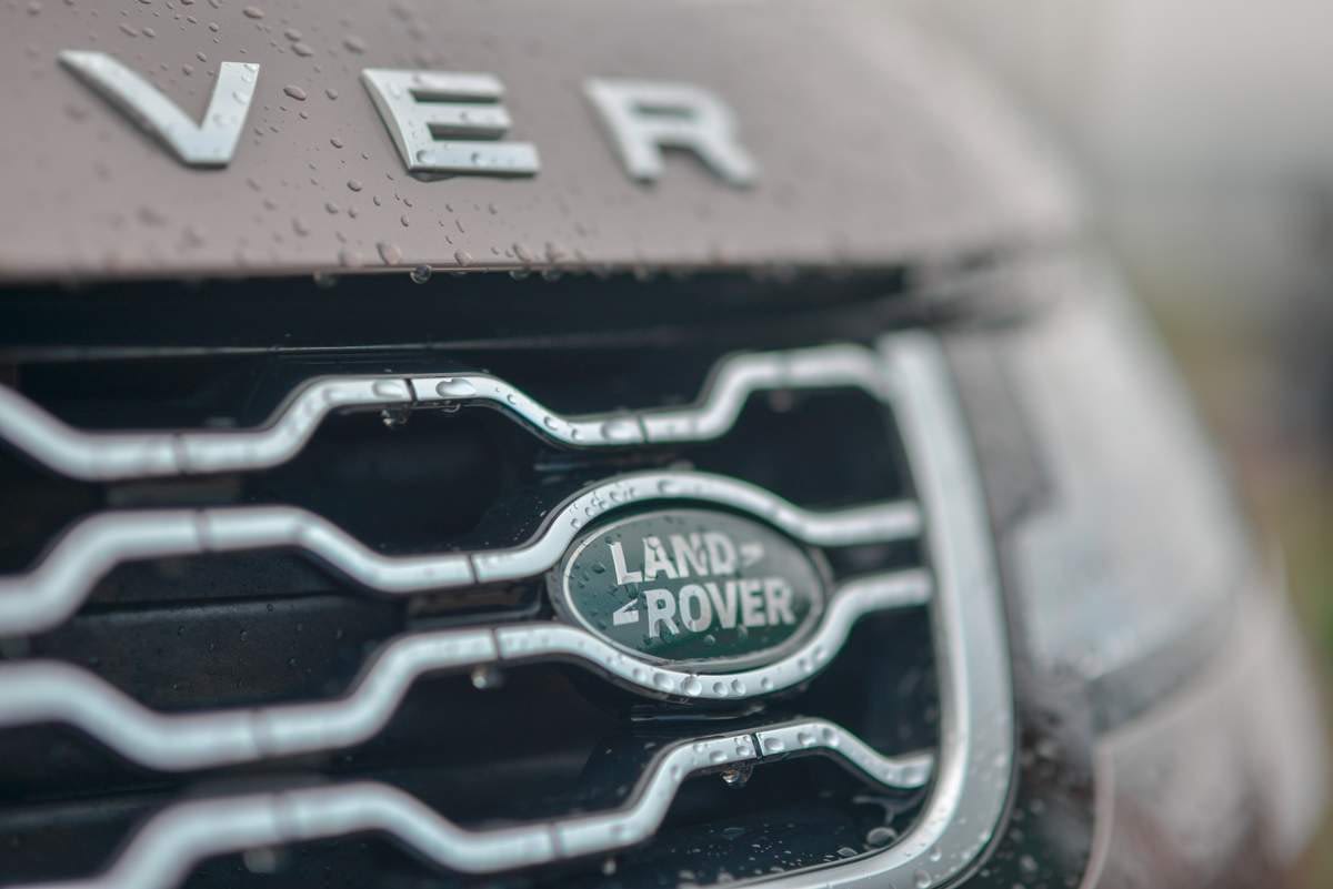 You are currently viewing Land Rover Rolls Out The Brand New 2023 Range Rover PHEV