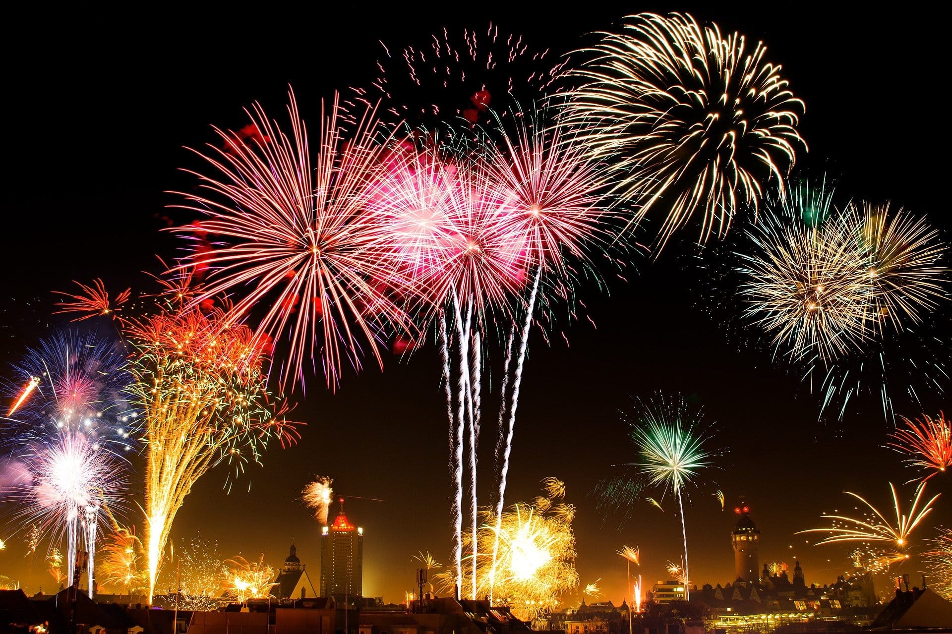 You are currently viewing Where to Find All of the 4th of July Fireworks and Festivals
