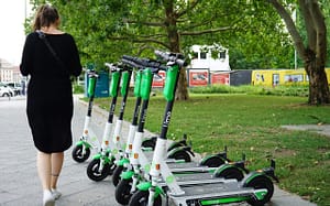 Read more about the article St. Louisans Able to Fly Around Town with Return of Bird Scooters